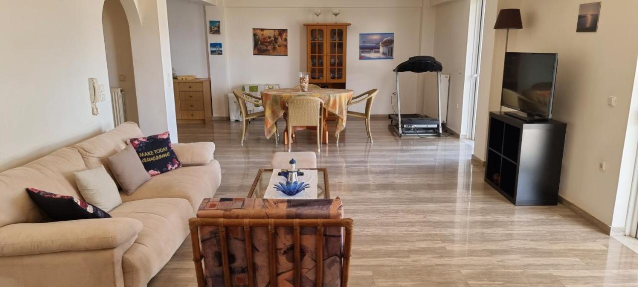 Sea View Apartment Gythio Esterno foto