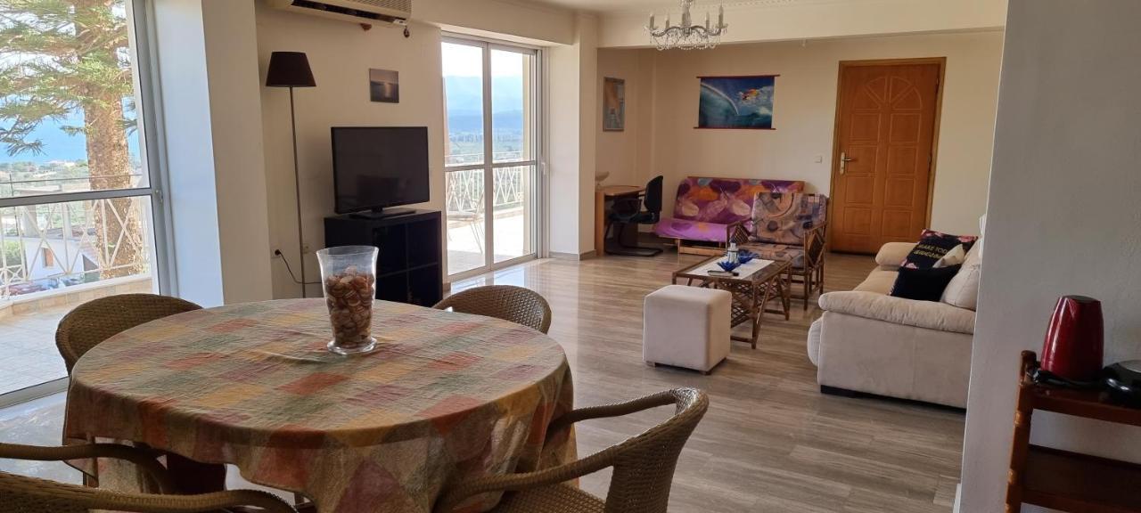 Sea View Apartment Gythio Esterno foto