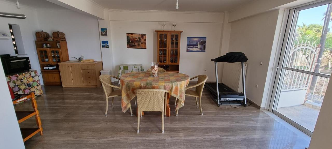 Sea View Apartment Gythio Esterno foto