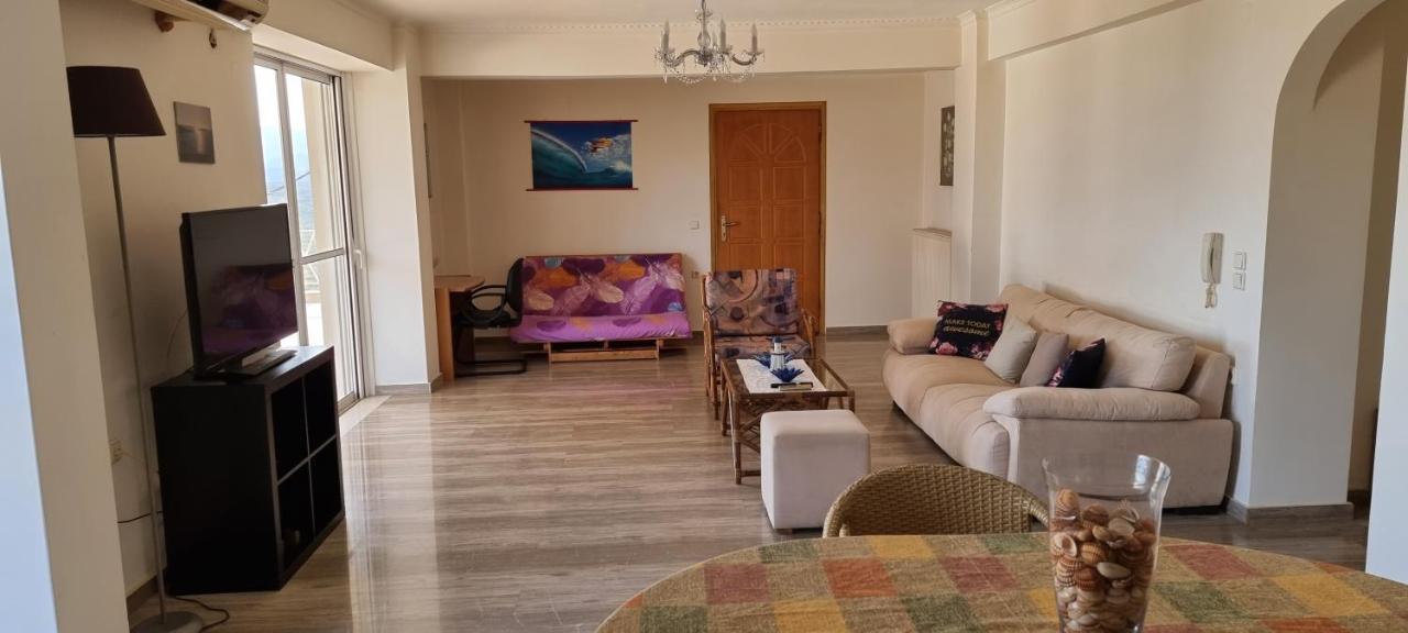 Sea View Apartment Gythio Esterno foto