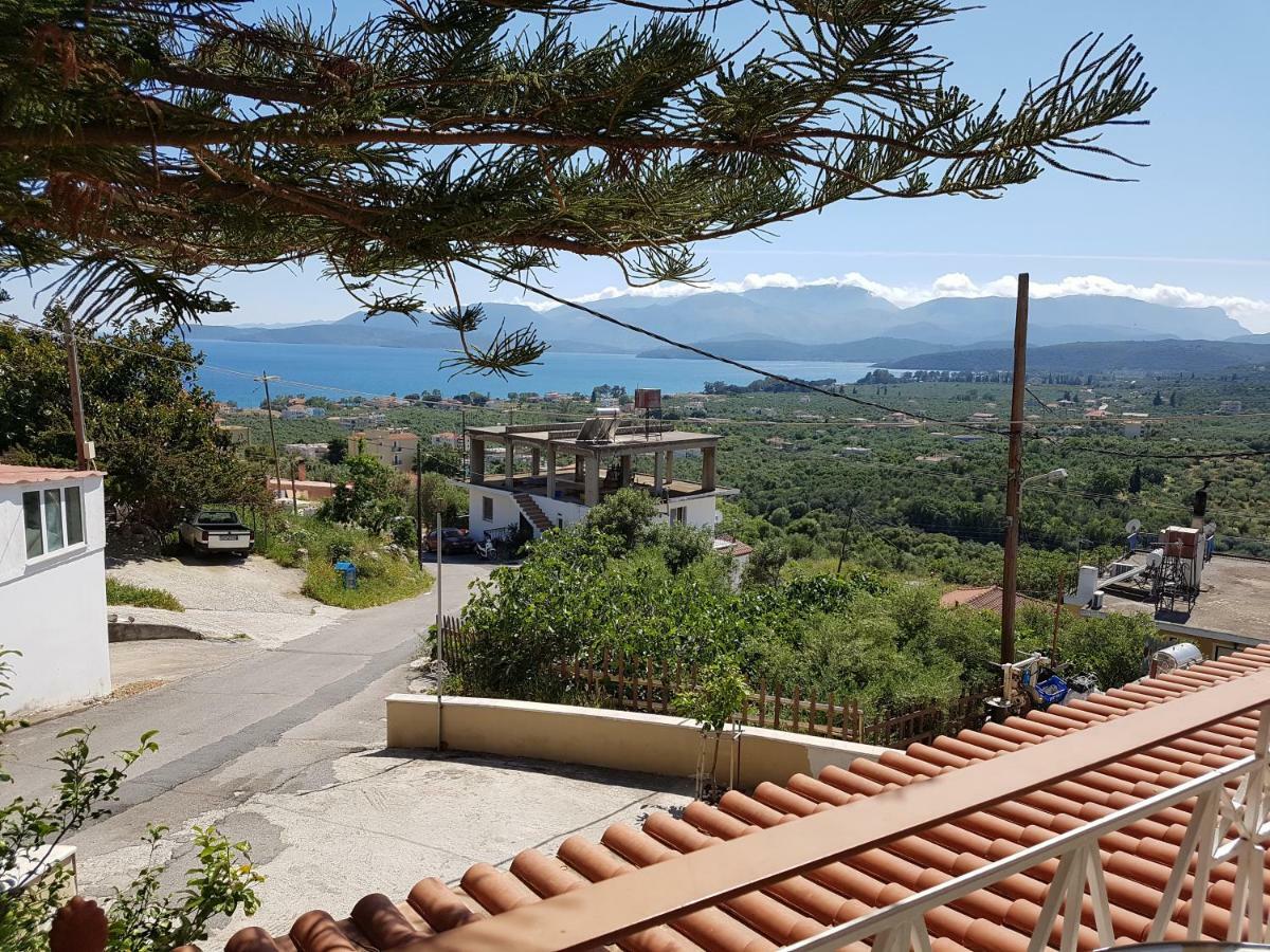 Sea View Apartment Gythio Esterno foto