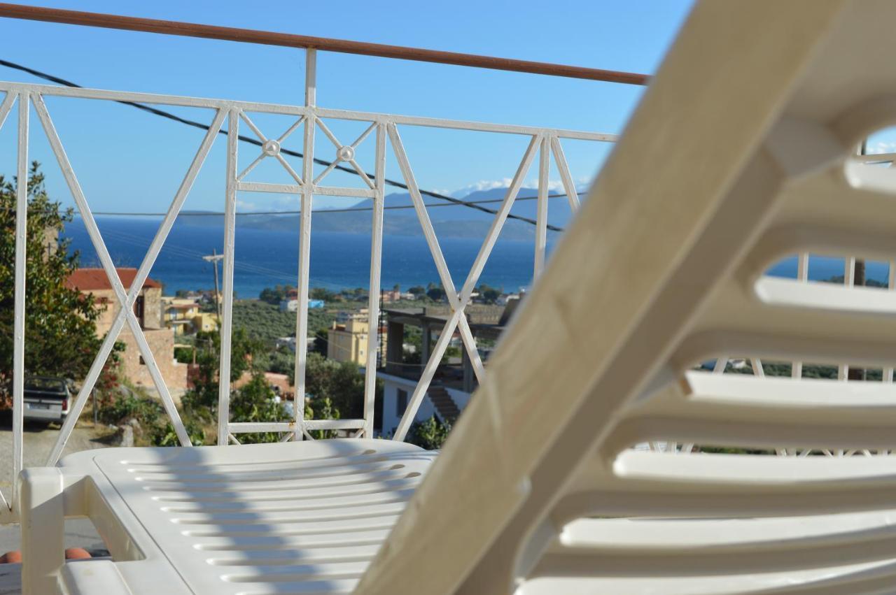 Sea View Apartment Gythio Esterno foto